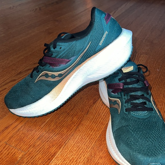 Men’s Saucony Triumph Running Sneaker - Picture 7 of 7